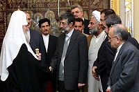 Cостоялась встреча Святейшего Патриарха Московского и всея Руси Алексия II с иранской делегацией во главе с Гуламали Хаддатом Адилем, Председателем Собрания Исламского совета Республики Иран