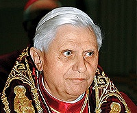 Святой Престол упростил процедуру лишения католических священников статуса клириков