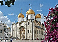 В день памяти св. Иова, Патриарха Московского и всея Руси, Его Святейшество совершил Божественную литургию в Успенском соборе Московского Кремля