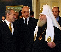 Предстоятель Русской Православной Церкви посетил посольство Греции