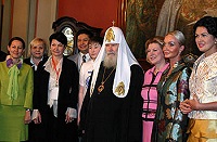 Состоялась встреча Святейшего Патриарха Алексия с участниками II Всероссийского форума матерей