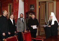 Святейший Патриарх Алексий вручил церковные награды создателям фильма «Остров»