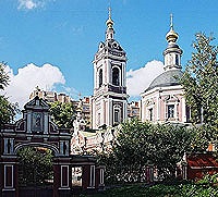 Состоялось отпевание почившего настоятеля московского храма прп. Пимена Великого в Новых Воротниках прот. Николая Петрова