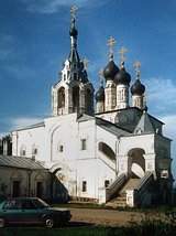 В селе Исады Рязанской области завершены работы по спасению храма XVII века от оползня В селе Исады Рязанской области завершены работы по спасению храма XVII века от оползня