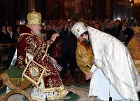 Святейший Патриарх совершил в Храме Христа Спасителя Божественную литургию и хиротонию архимандрита Елисея (Ганабы) во епископа Богородского