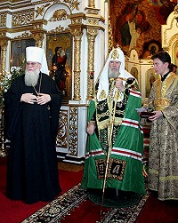 Святейший Патриарх Алексий совершил молебен в кафедральном Екатерининском соборе Краснодара