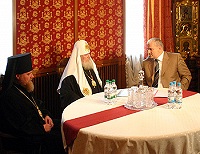 Святейший Патриарх Алексий встретился с мэром Махачкалы Саидом Амировым