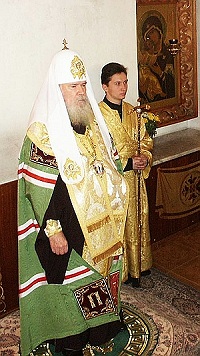 Предстоятель Русской Православной Церкви освятил звонницу Покровского ставропигиального женского монастыря