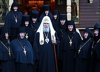 Святейший Патриарх отметил вклад сестер Рижского Свято-Троице-Сергиева женского монастыря в возрождение монашеской жизни в России