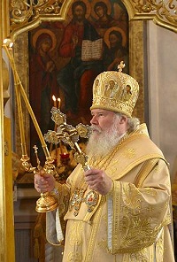 В праздник Всех святых, в земле Российской просиявших, Святейший Патриарх совершил Божественную литургию в крестовом храме Патриаршей резиденции Свято-Данилова монастыря