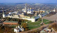 Предстоятель Русской Церкви возглавил торжества в МДА (комментарий в русле истории)