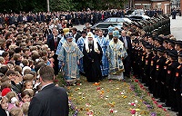 В канун праздника Рождества Богородицы Святейший Патриарх встретился с православной молодежью Тулы и возглавил Всенощное бдение во Всехсвятском кафедральном соборе