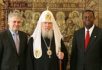 Предстоятель Русской Церкви встретился с генеральным секретарем Всемирного баптистского альянса пастором Невиллом Каламом