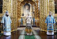 В праздник Донской иконы Божией Матери Предстоятель Русской Церкви совершил Литургию в Успенском кафедральном соборе Смоленска