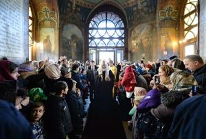 В день памяти святителя Алексия Московского Предстоятель Русской Церкви совершил Литургию в Богоявленском кафедральном соборе г. Москвы