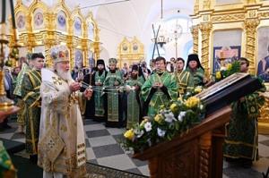 В канун дня памяти преподобных Зосимы, Савватия и Германа Соловецких Святейший Патриарх Кирилл совершил всенощное бдение в Соловецком монастыре