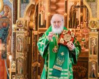 В Неделю 31-ю по Пятидесятнице Святейший Патриарх Кирилл совершил Божественную литургию в Александро-Невском скиту