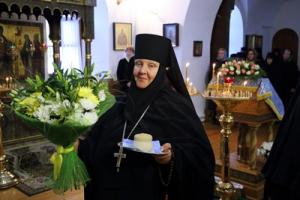 Патриаршее поздравление настоятельнице Стефано-Махрищского ставропигиального монастыря игумении Елисавете (Жегаловой) с днем рождения